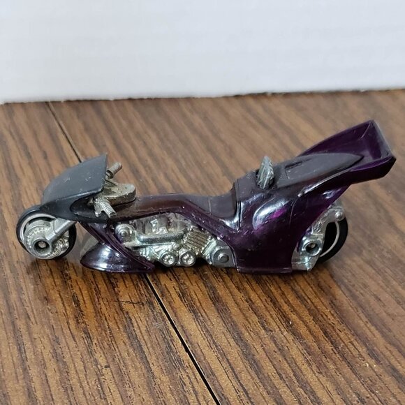 Hot Wheels Diecast 2001 First Edition Purple Fright Bike Loose - Picture 3 of 6